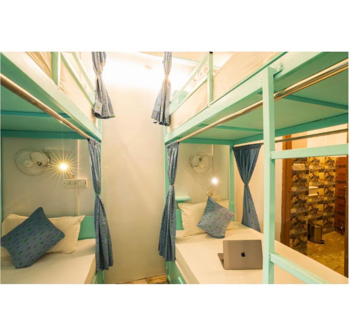 Unplanned Hostel Udaipur Exterior photo
